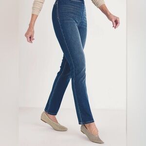 Ladies pull on stretch straight leg jeans